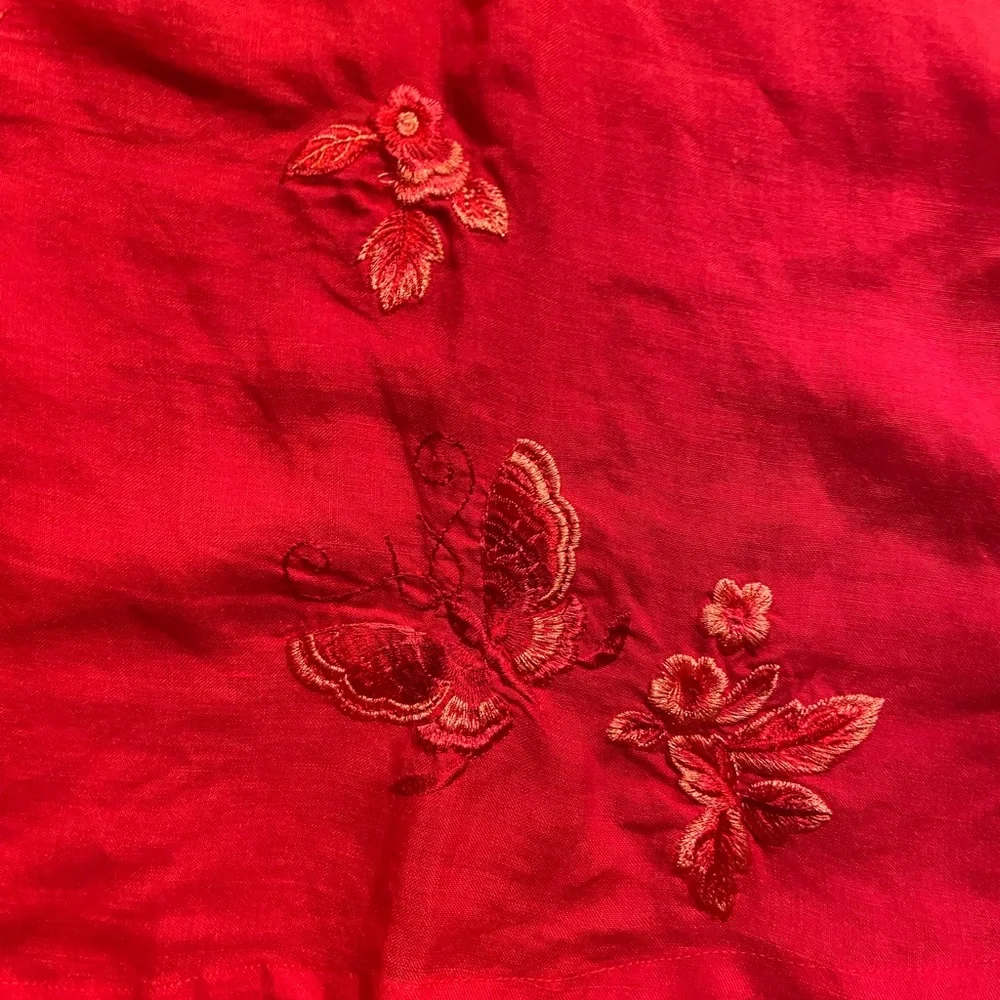 Coral/red Japanese style blouse looks like linen with beautiful embroide… - Picture 11 of 12